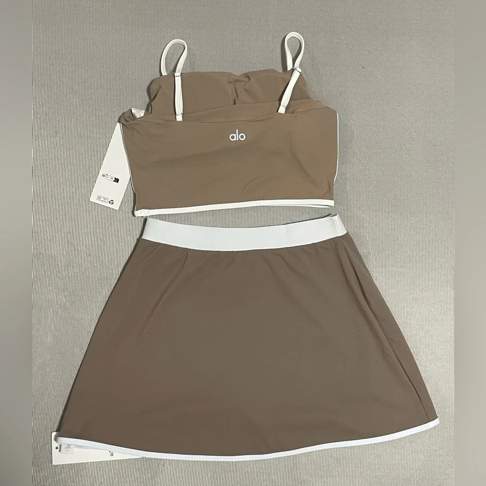 ALO Yoga Taupe Two-Piece Skirt Set with White Trim